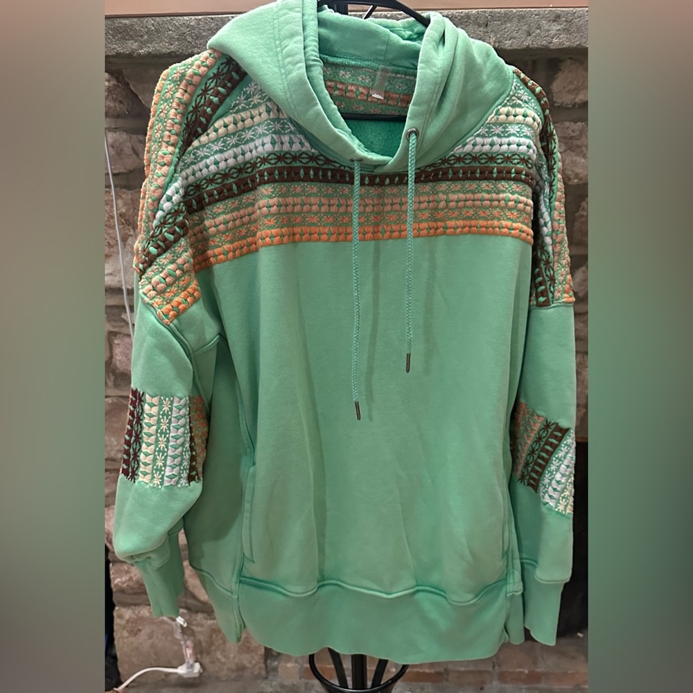(NWOT) Free People Embroidered Hoodie XL Mint Green Boho FP Movement Pullover